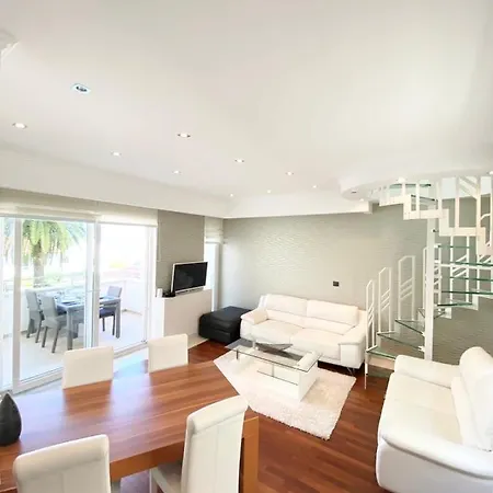 Santorini Krk With Private Pool * נייביצה