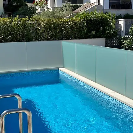 Apartament Santorini Krk With Private Pool *