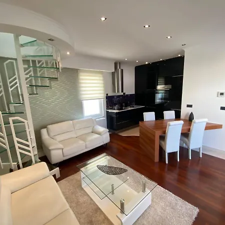 Apartament Santorini Krk With Private Pool *