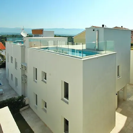 Santorini Krk With Private Pool Njivice